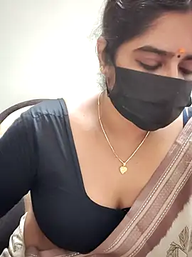 rani_deepa's cam snapshot