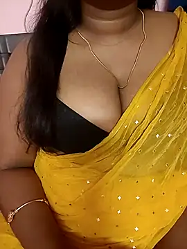 Keerthee_'s cam snapshot