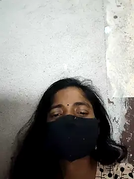 Gautami-telugu's cam snapshot