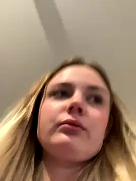 CherryEmmy's cam snapshot