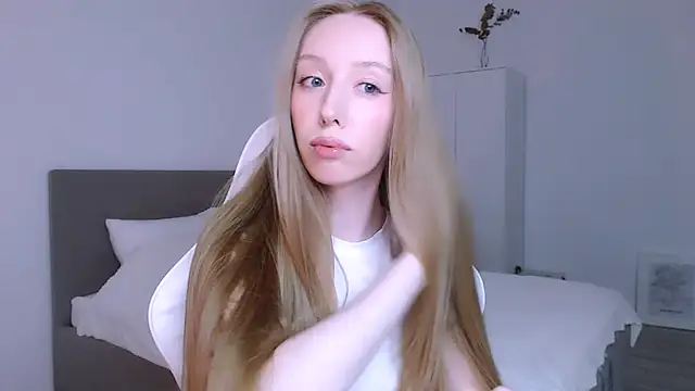 Luna_insniity's cam snapshot