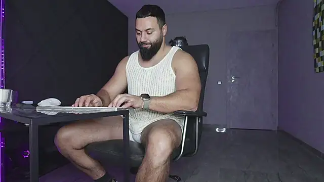 mattmasterss live sex cam