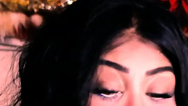 indian_dreamgirl's cam snapshot