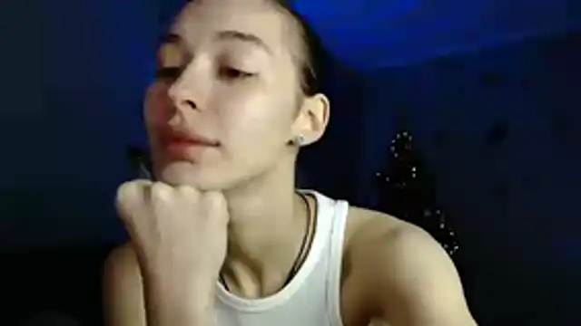 Daphne_Darkthorn's cam snapshot