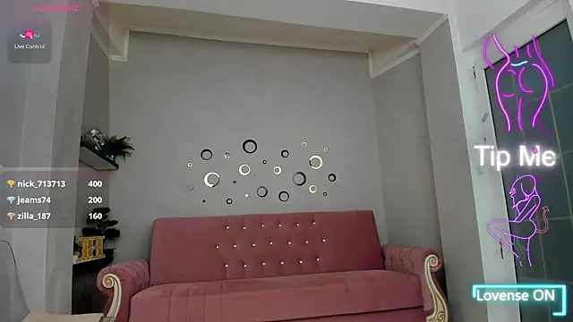 BelovedKhlloee's cam snapshot