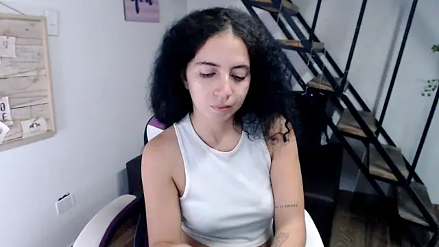 samantha_baby_'s cam snapshot