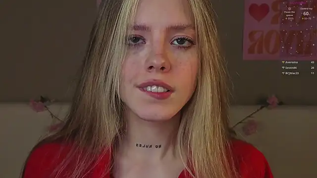 TiffinyMergist's cam snapshot