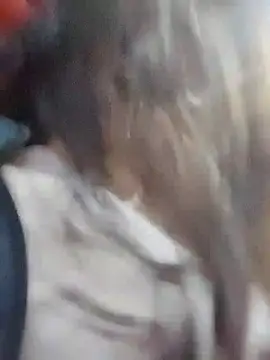 You-sexy-starr's cam snapshot