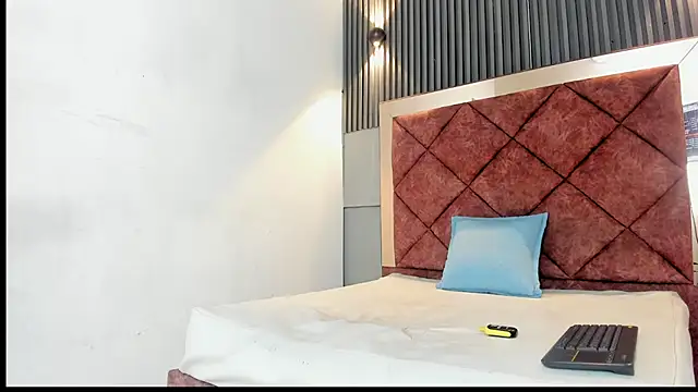 Zoe_brooke1's cam snapshot