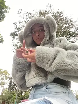 Ady_18's cam snapshot