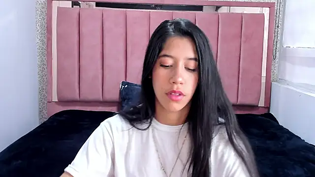 Connie_Bell's cam snapshot