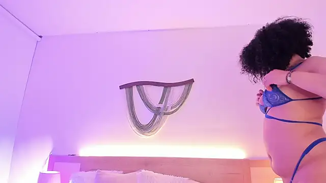 Dakota_Mars's cam snapshot