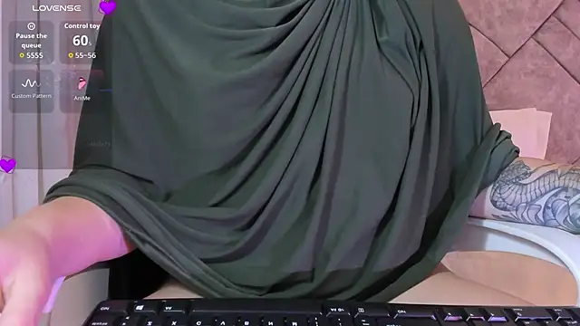 anna-henao's cam snapshot