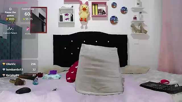 la_gatabk_'s cam snapshot