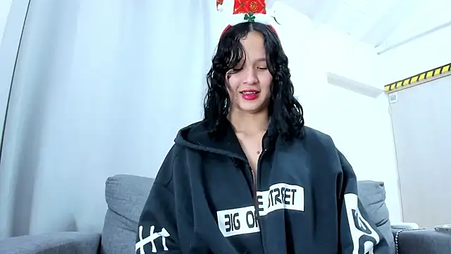 Princesita_Sofia_'s cam snapshot