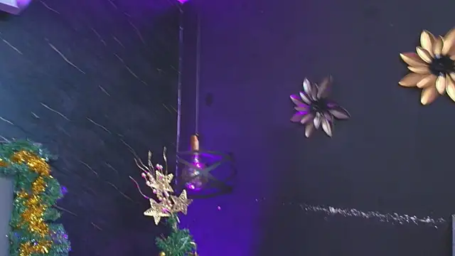 kissme_luna's cam snapshot