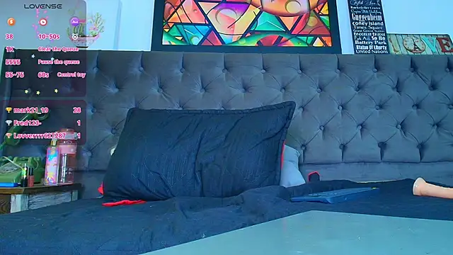 elinne_hendrix_'s cam snapshot