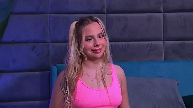 YssabelFox's cam snapshot