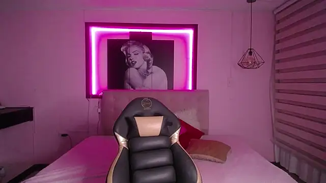 _ceeleste_cute_'s cam snapshot