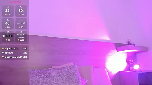 Ivana_Hall's cam snapshot