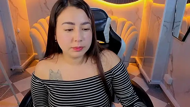 Kattia_mystic_b's cam snapshot