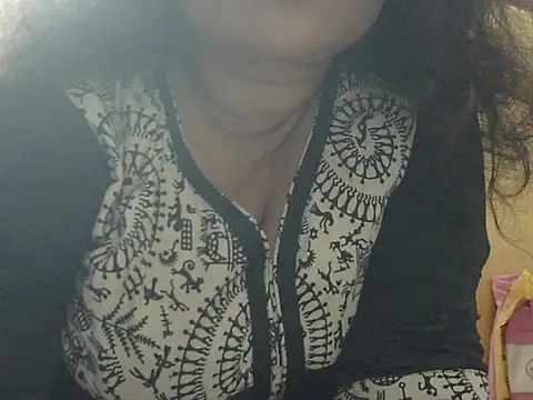 aarohee9's cam snapshot