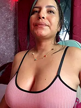 Emi_xxx's cam snapshot