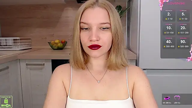 hottie_satan's web cam