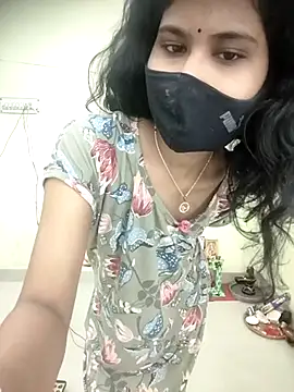 Snaya-baby live sex cam