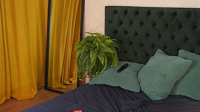 VitoriaCarusso live sex cam