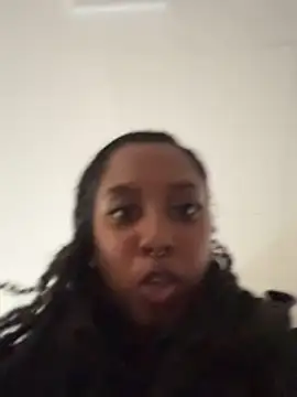 Your_Paris live sex cam