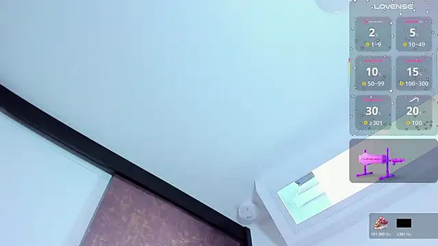 klhoe_boobs's cam snapshot