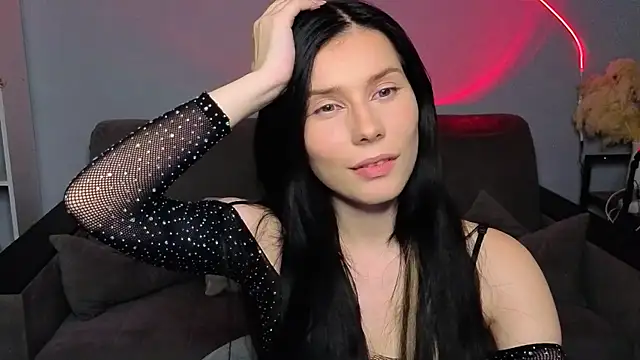 Mell_Hyees's cam snapshot