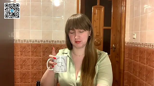 MaroonMoon_'s cam snapshot