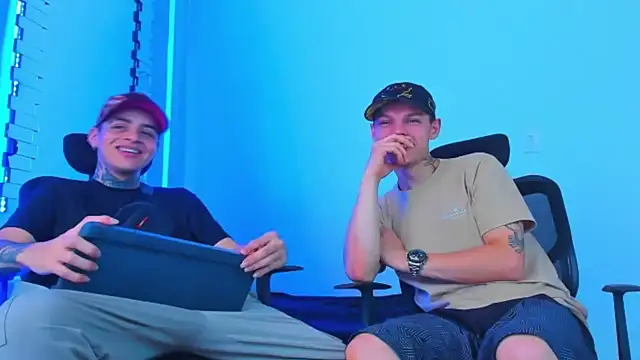 HOT_boy2025's cam snapshot