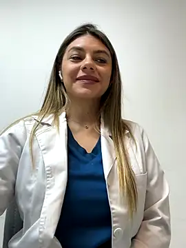 alicee16 live sex cam