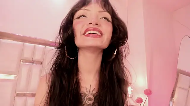 MaddieStark's cam snapshot