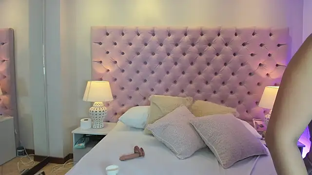 GabyQueens's cam snapshot