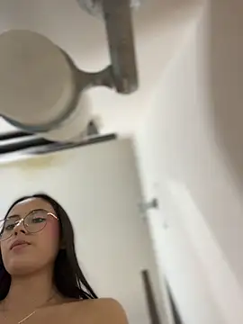 Juanita-Diaz's cam snapshot