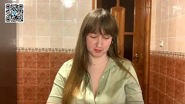 MaroonMoon_'s cam snapshot