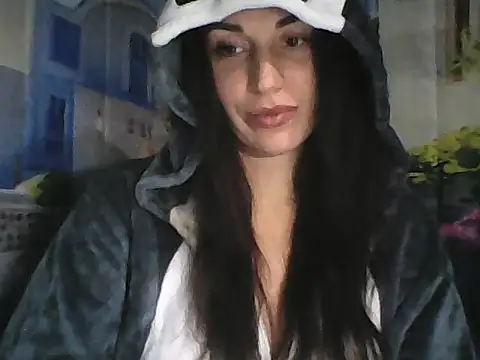 Qinini's cam snapshot