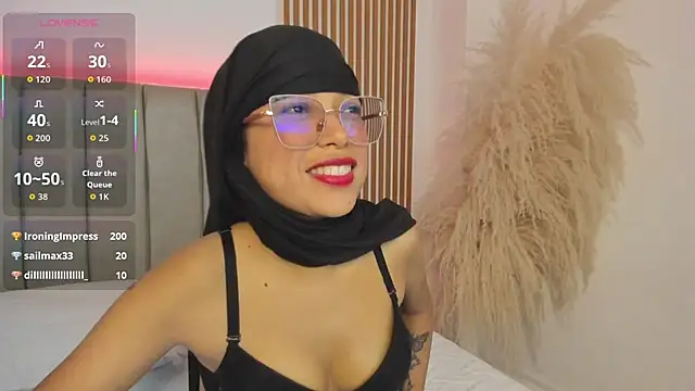 naishaa_'s cam snapshot