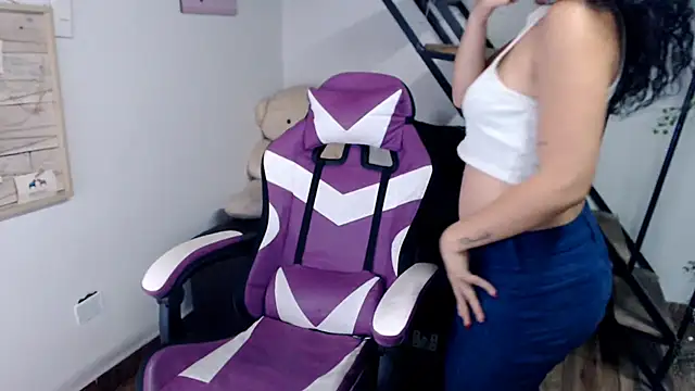 samantha_baby_'s cam snapshot