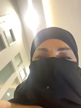 Amberonee31's cam snapshot