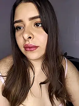 Nahomy_cm live sex cam