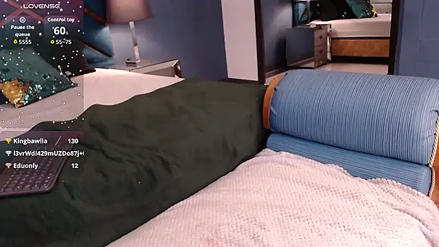 Coralgh_'s cam snapshot