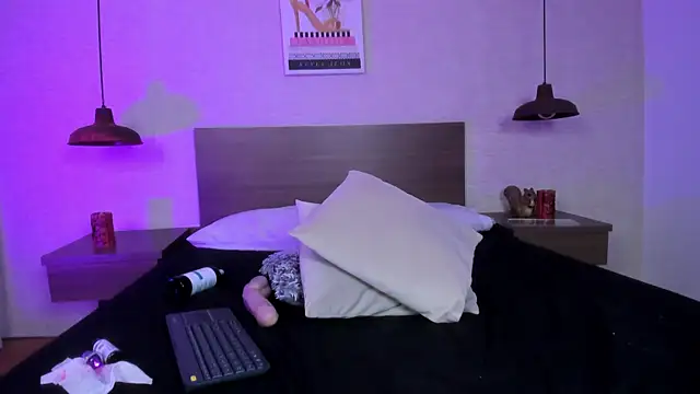 Katyrousee's cam snapshot