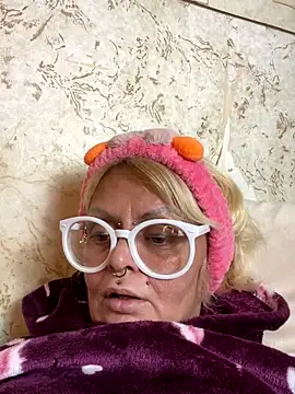 Gardener_of_Illusions's cam snapshot