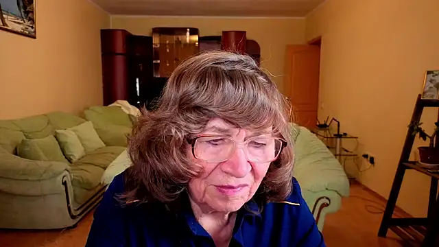 Betty_Brick's cam snapshot