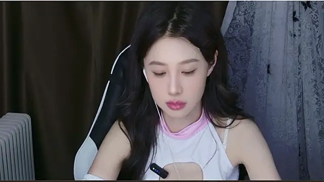 huanxbaby's cam snapshot